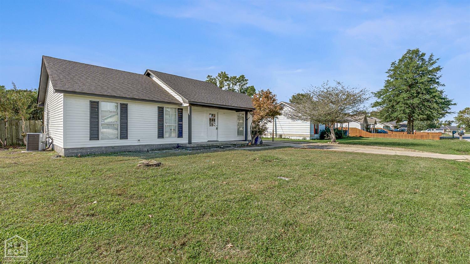 Property Photo:  169 Richmond Street  AR 72315 