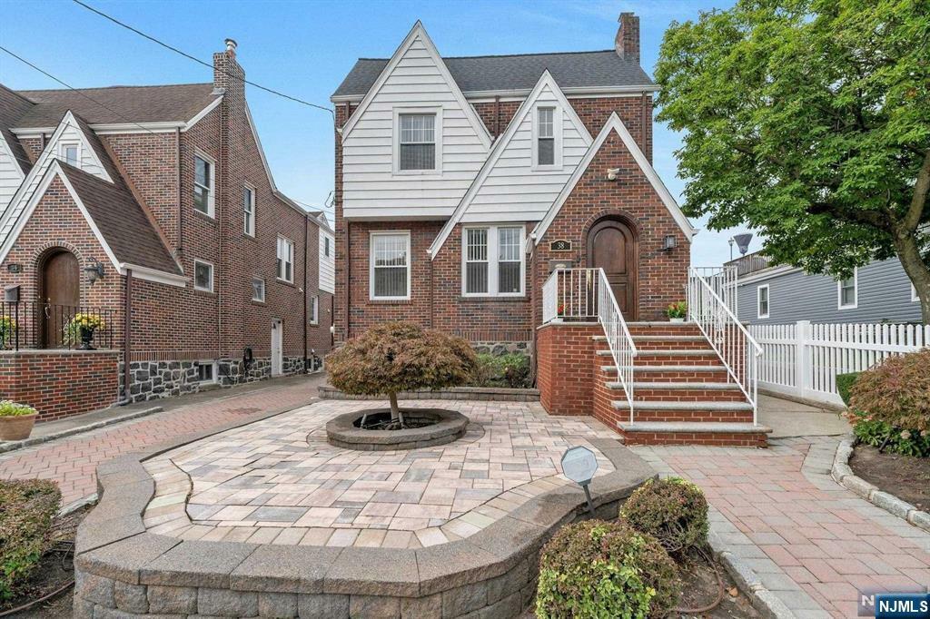 Property Photo:  38 Grant Avenue  NJ 07010 