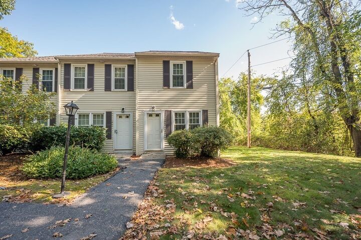 Property Photo:  275 Sunderland Rd 275  MA 01604 