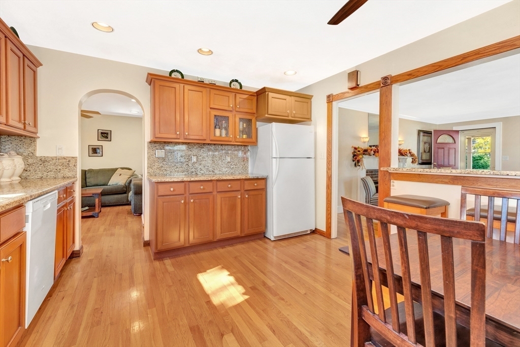 Property Photo:  39 Glenburn Rd  MA 02476 