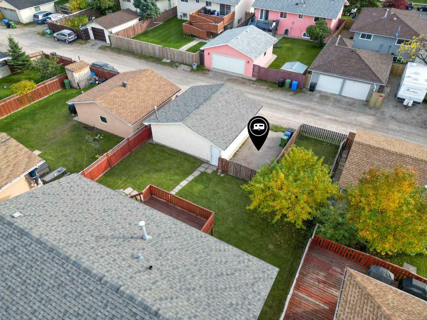 Photo de la propriété:  6527 23 Avenue NE  AB T1Y 1V3 