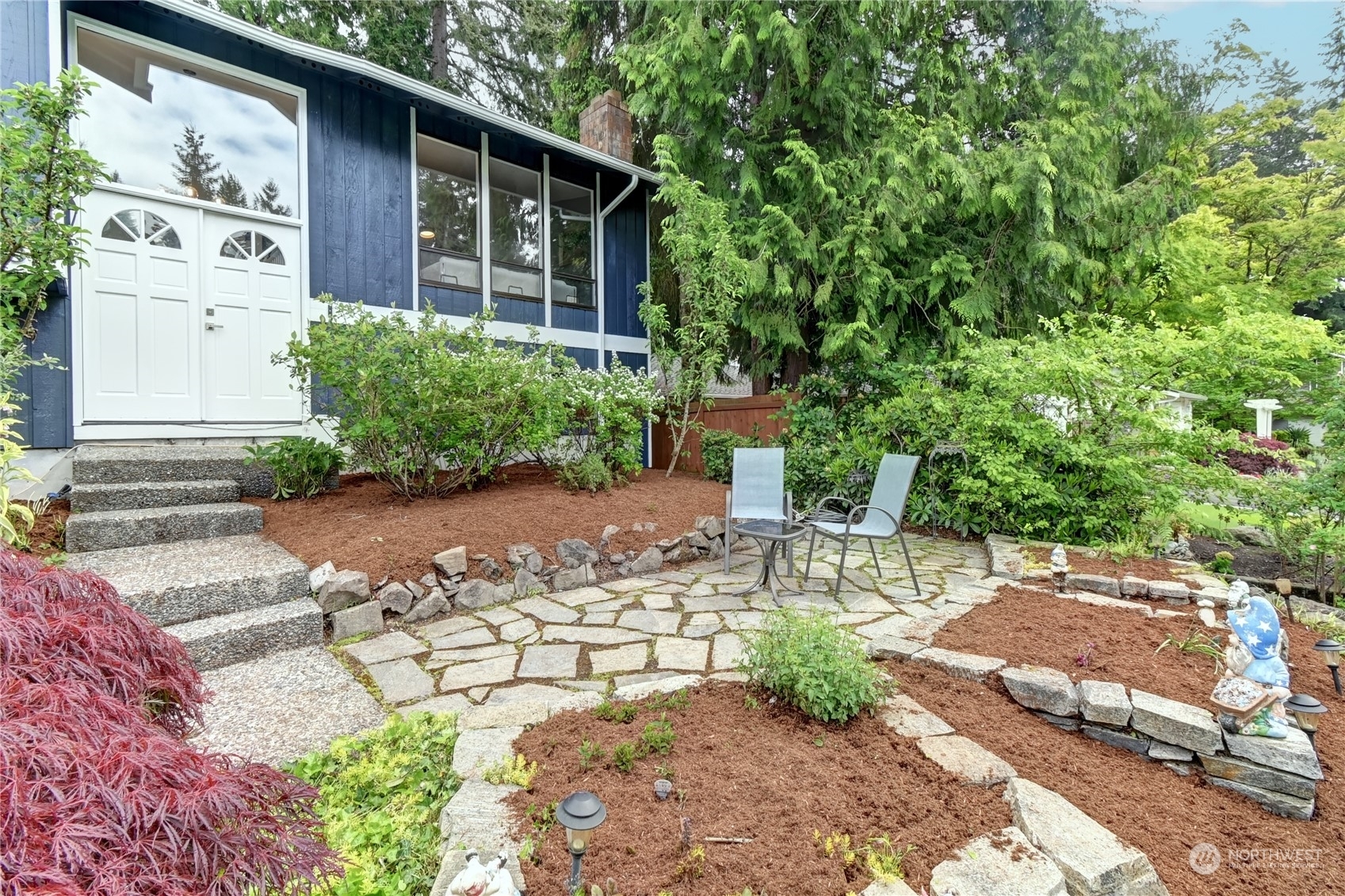 Property Photo:  14109 62nd Place W  WA 98026 