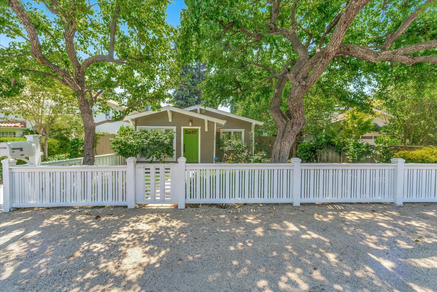 Property Photo:  68 Walnut Avenue  CA 94027 