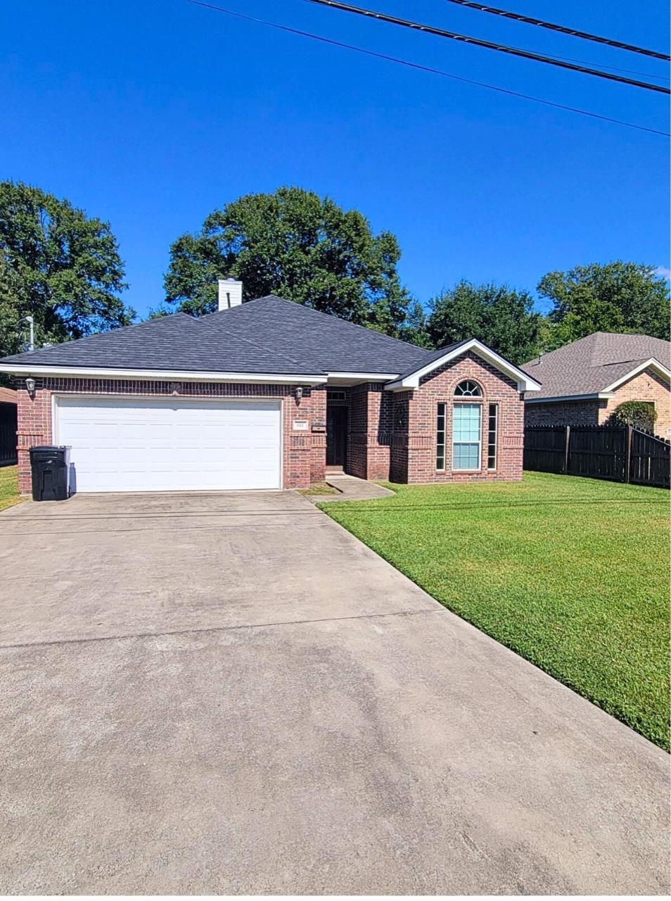 Property Photo:  611 S 13th St.  TX 77627 