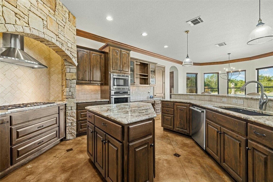 407 W Majestic Oak Lane  Georgetown TX 78633 photo