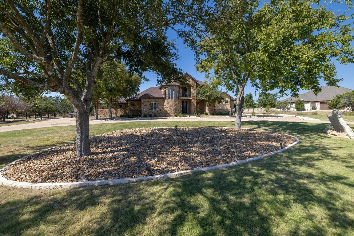 407 W Majestic Oak Lane  Georgetown TX 78633 photo