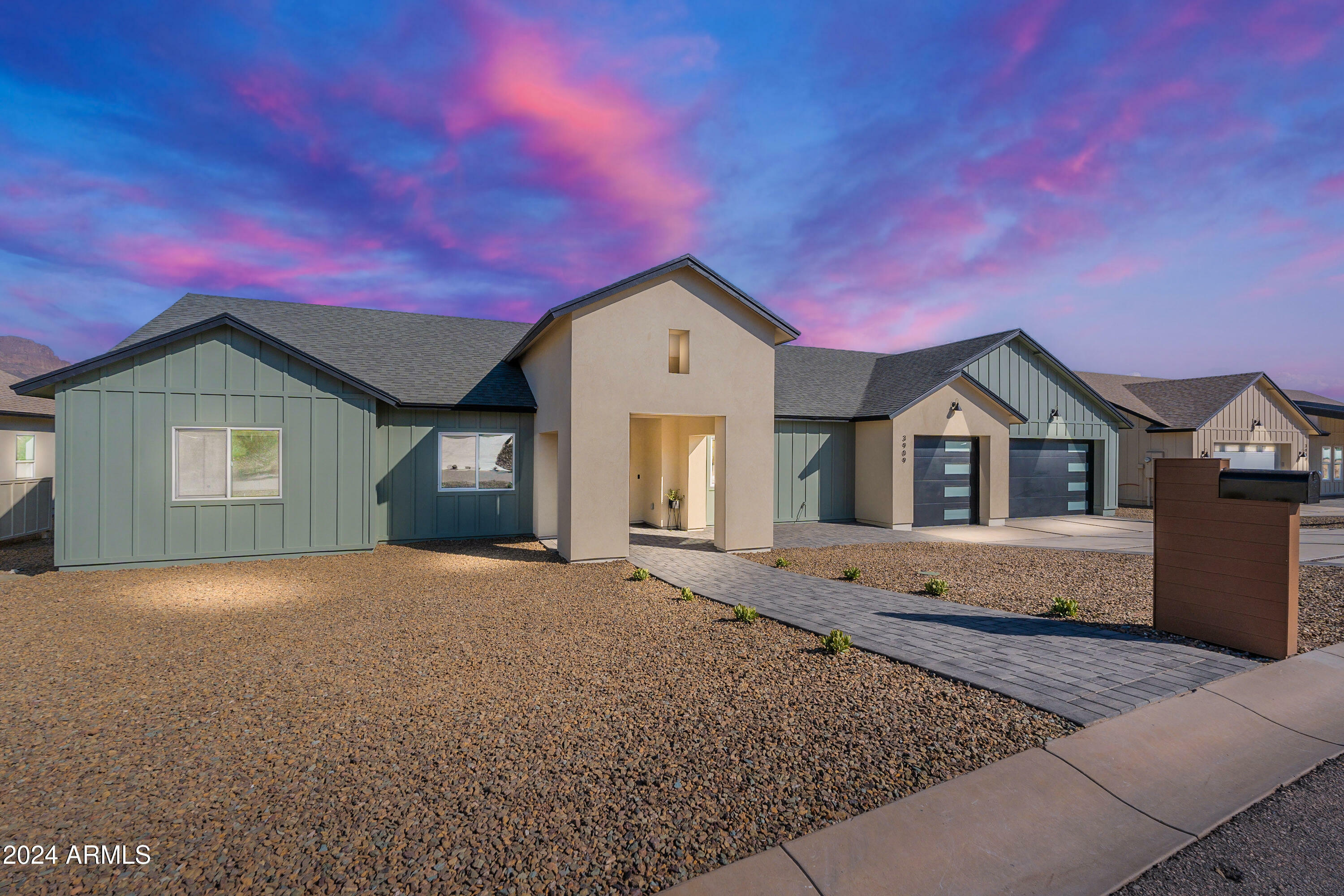 Property Photo: 3909 S Veronica Lane AZ 85118
