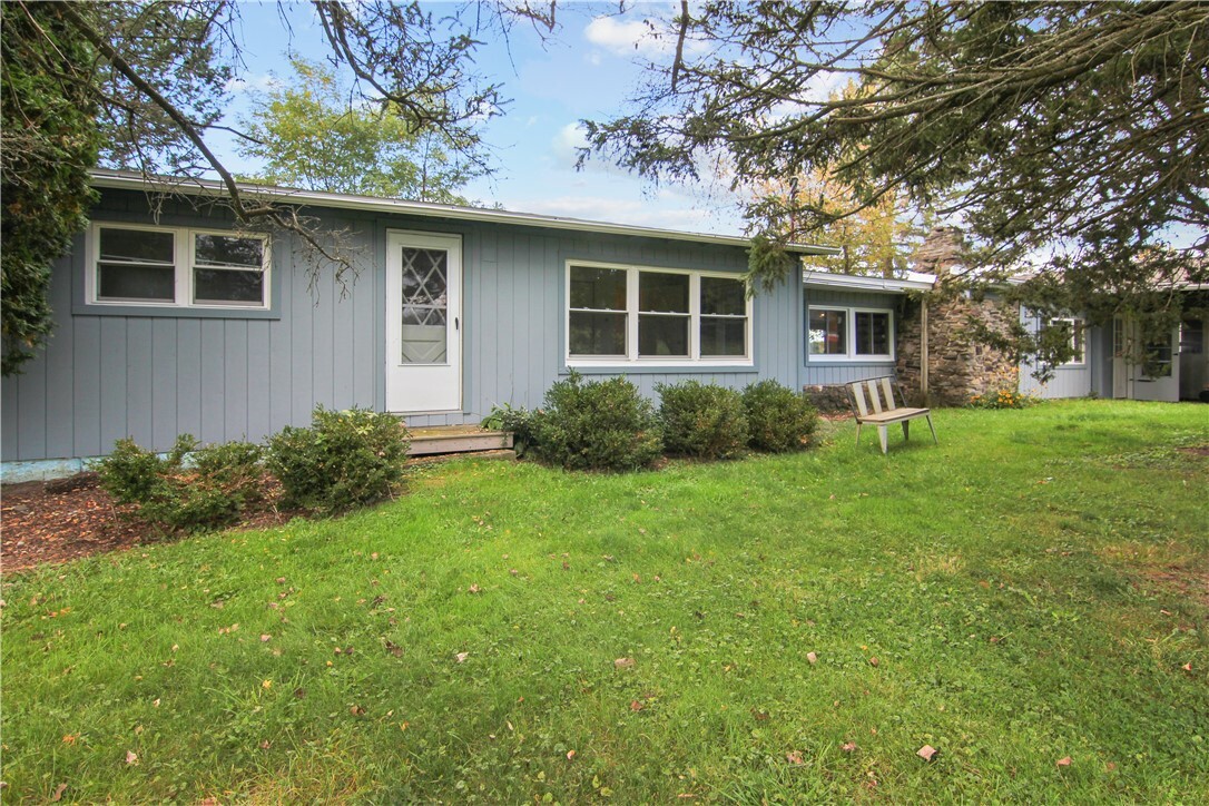 Property Photo:  402 Van Ostrand Road  NY 13073 