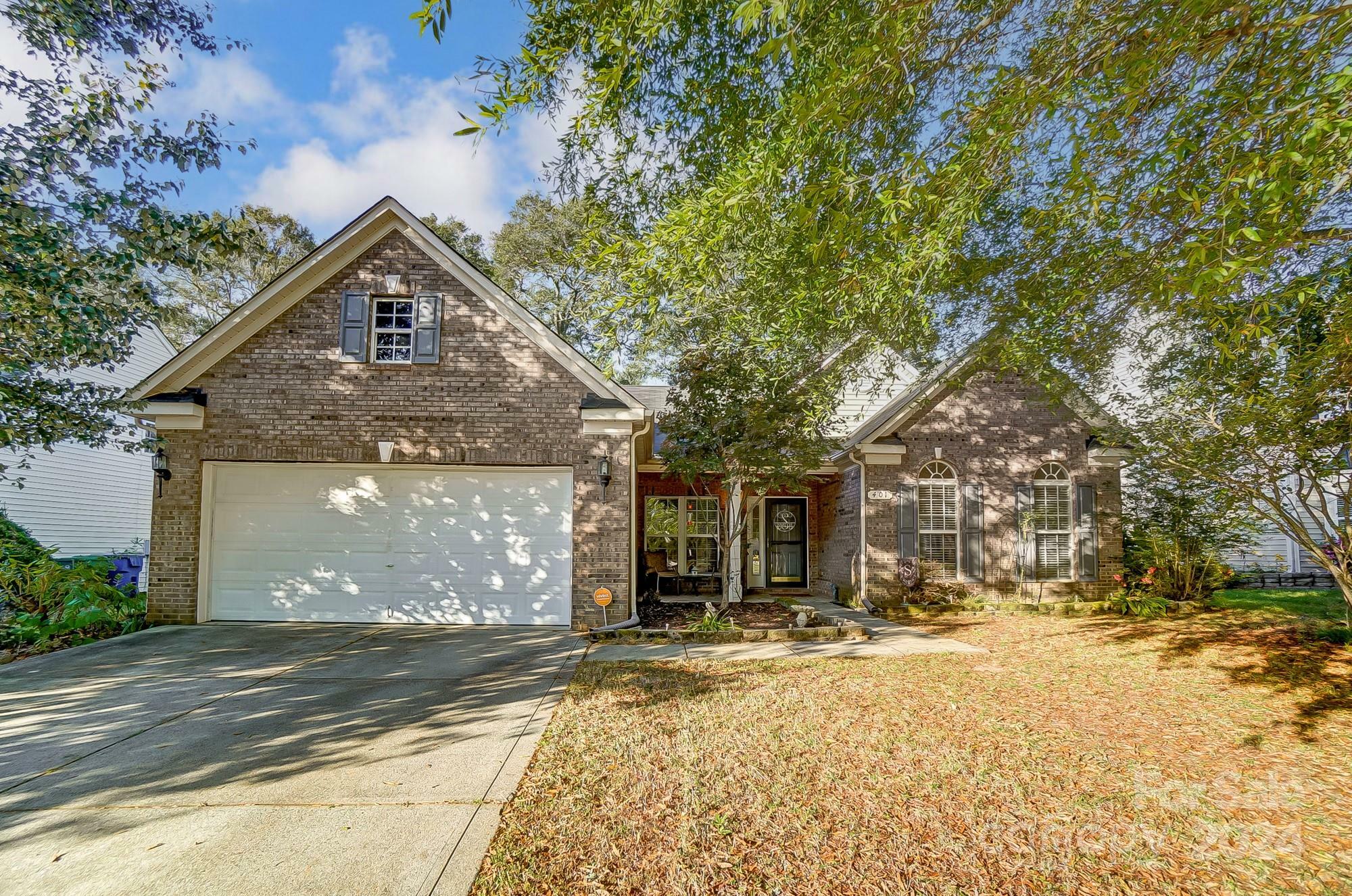 Property Photo:  401 Dutchmans Meadow Drive  NC 28120 