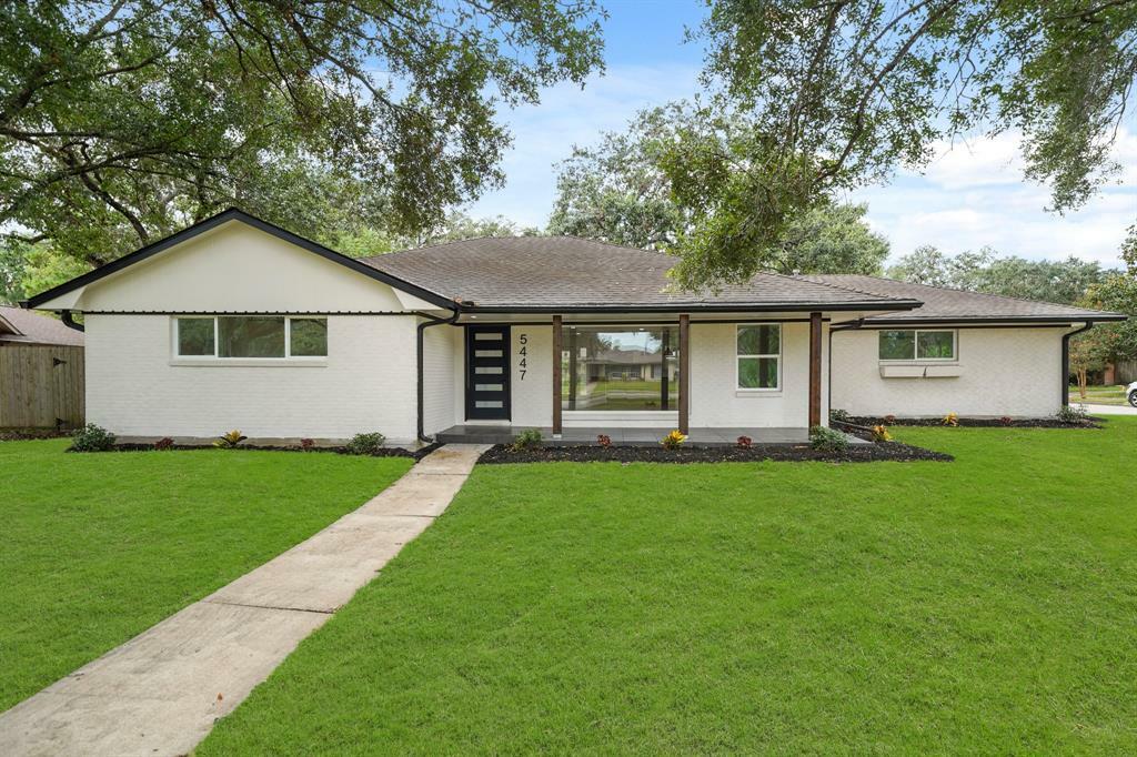 5447 Kingfisher Drive  Houston TX 77096 photo