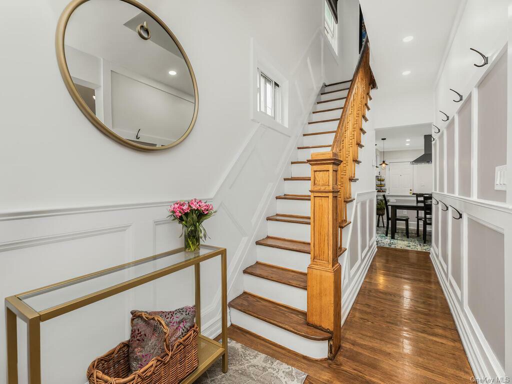 Property Photo:  139 Hart Avenue  NY 10704 