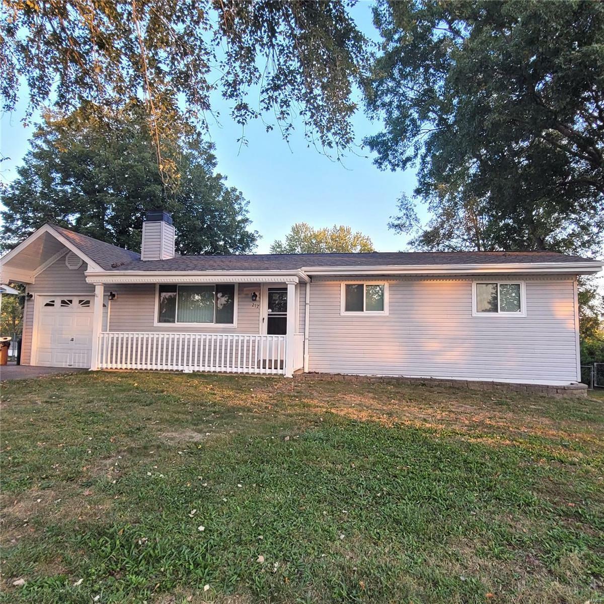 Property Photo:  212 Hill Drive  MO 63039 