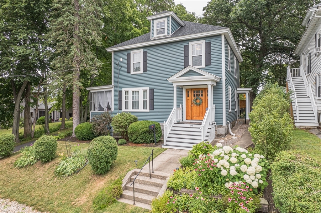 Property Photo:  90 Wentworth Ave  MA 01852 