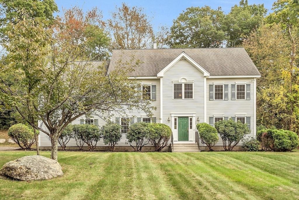 Property Photo:  35 Fort Pond Hill Rd  MA 01460 