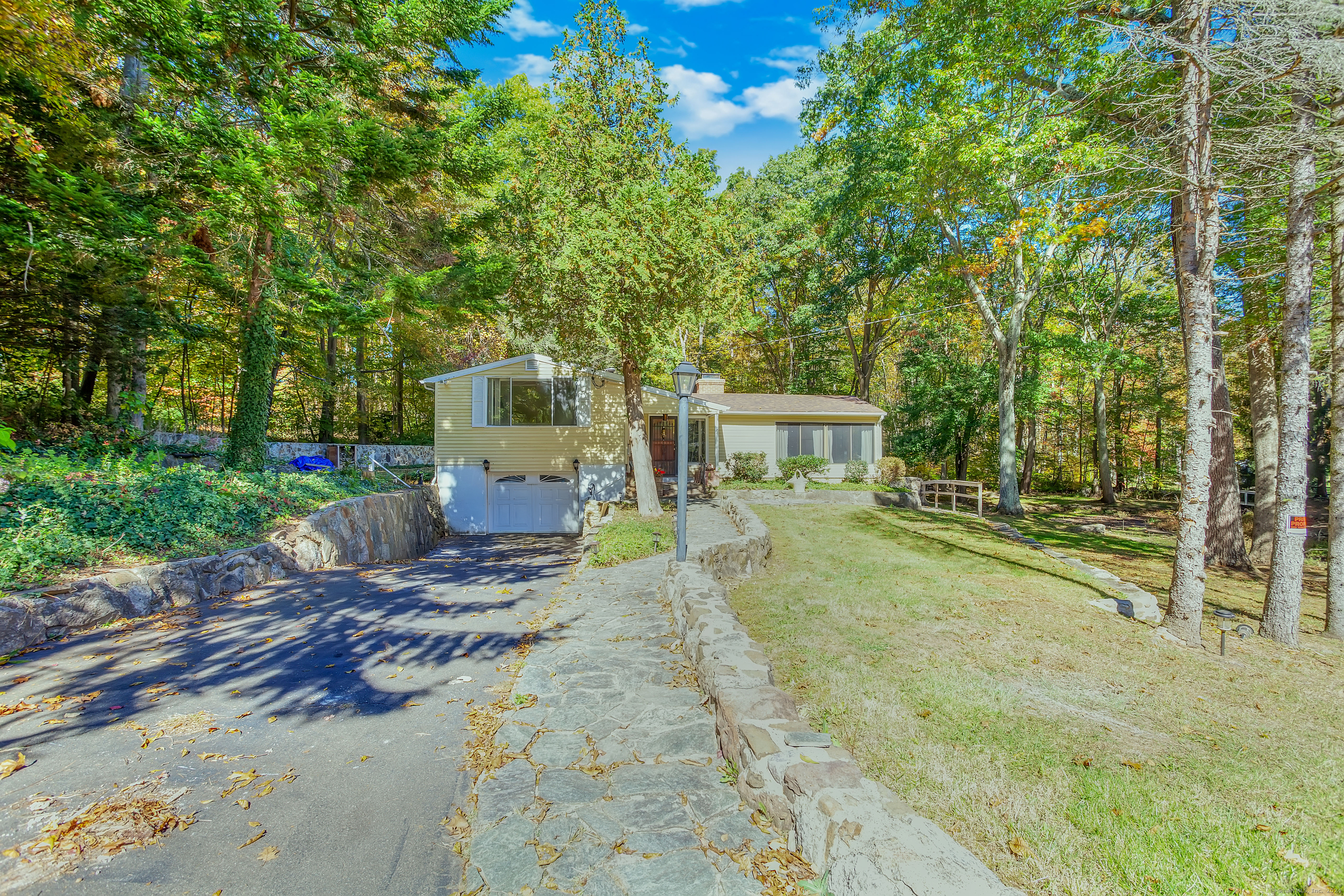 Property Photo:  34 Ridge Acres Road  CT 06405 