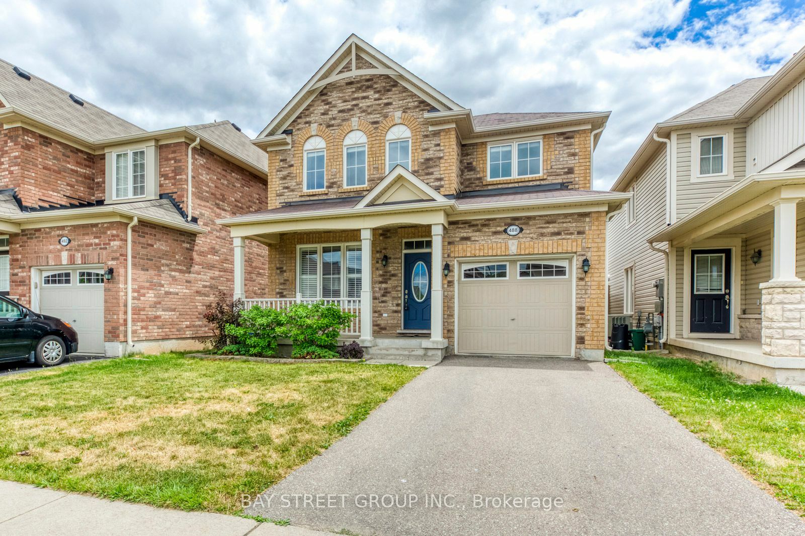 Property Photo:  488 Carbert Cres  ON L9T 8H9 