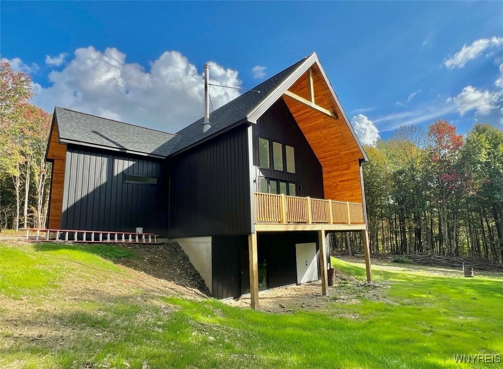 Property Photo:  7080 Creek Ridge  NY 14731 