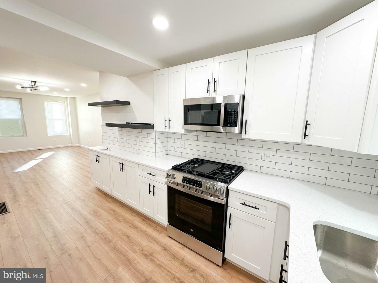 Property Photo:  1512 S Stillman Street  PA 19146 