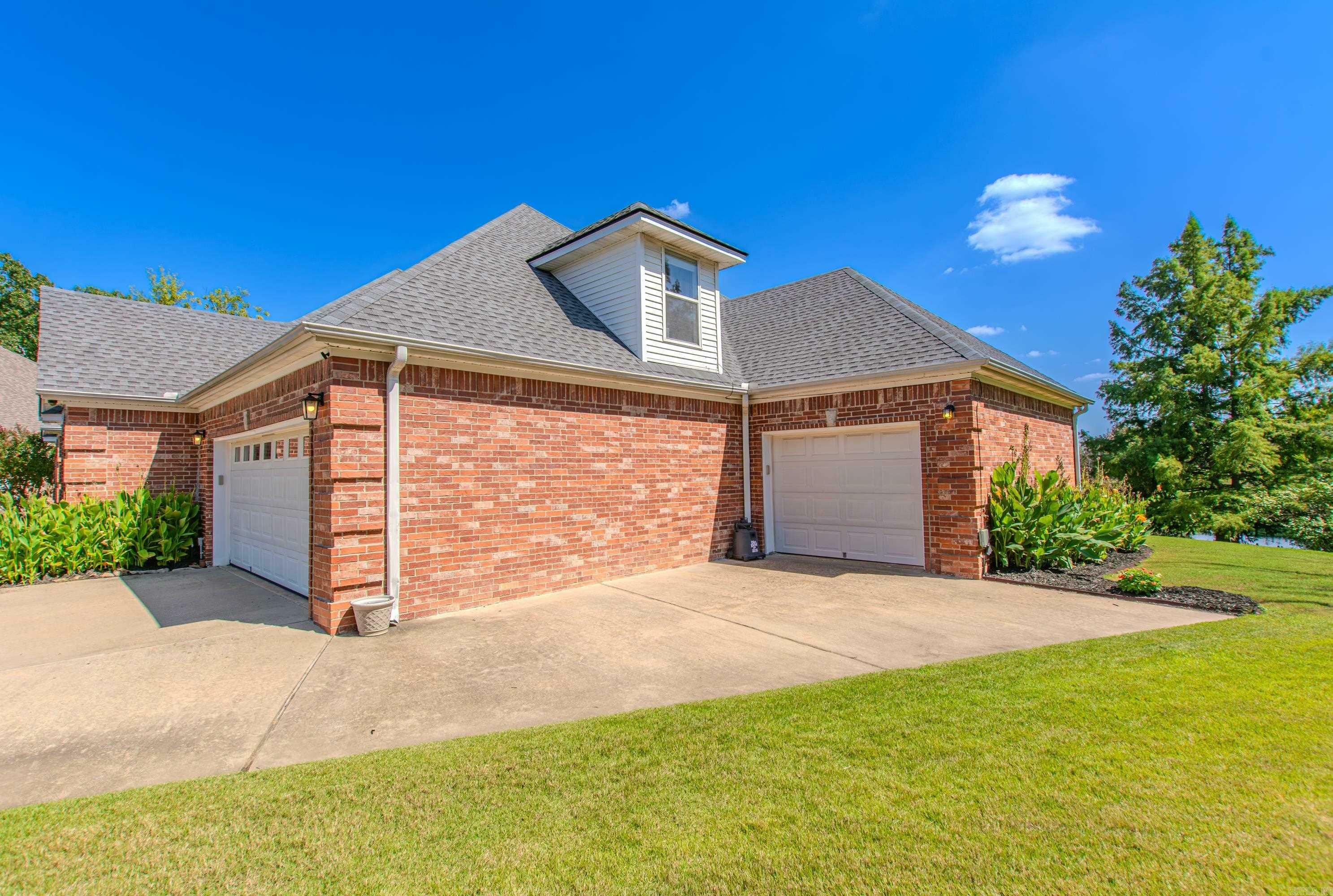 Property Photo:  148 Marseille Drive  AR 72116 