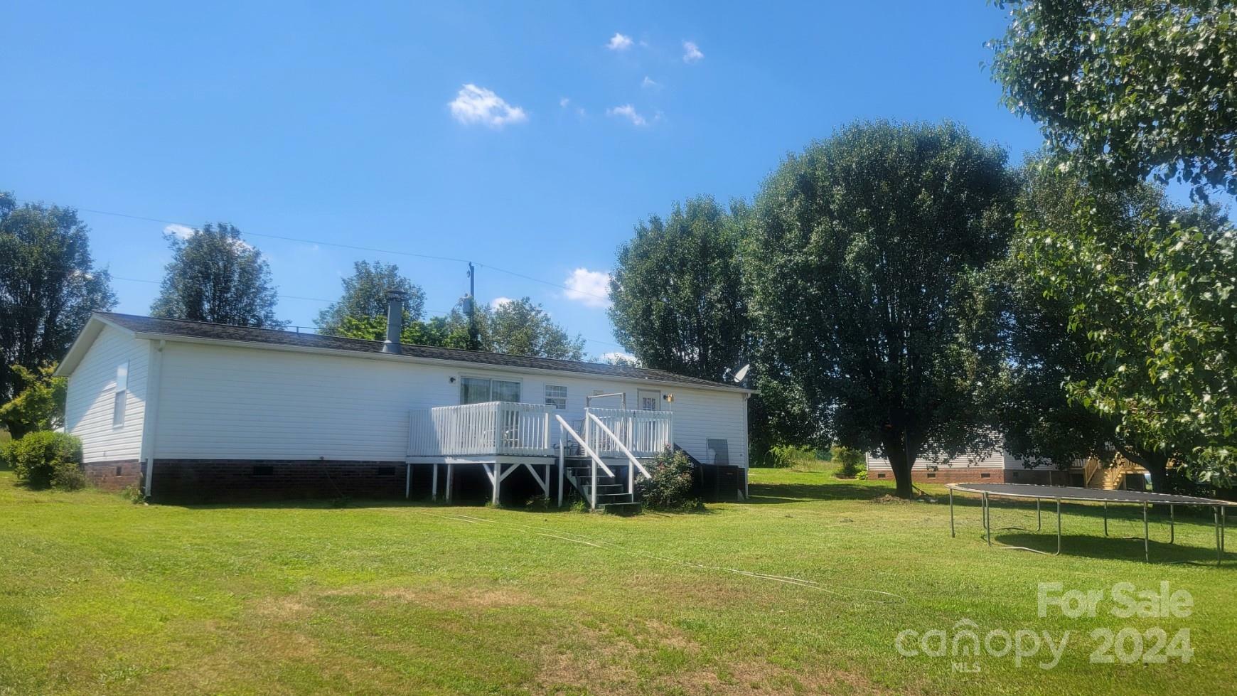 Property Photo:  402 Wilson Drive  NC 28090 