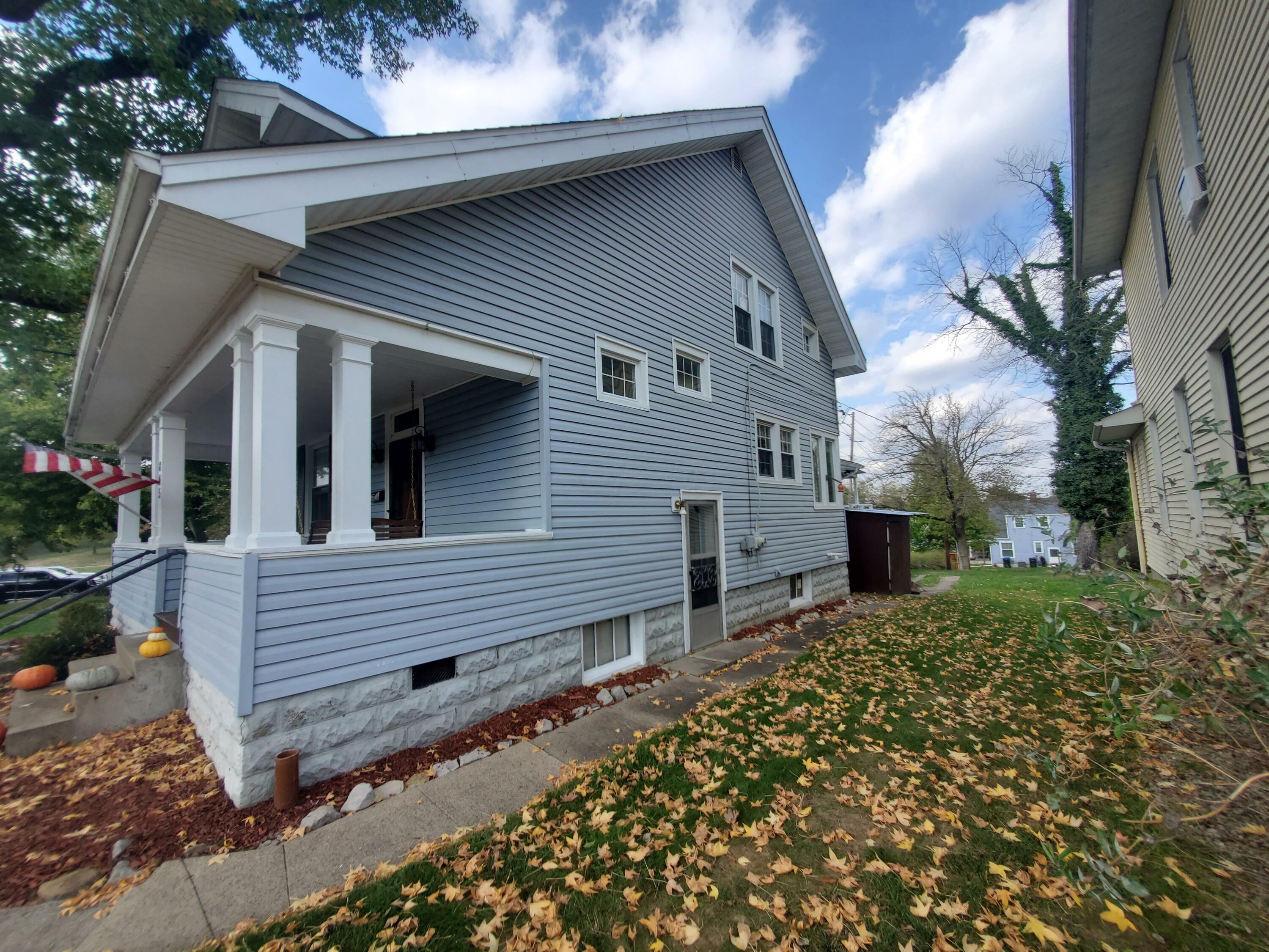 Property Photo:  845 Fairmont Avenue  OH 43701 