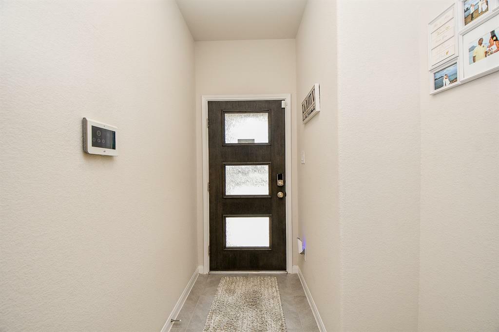 Property Photo:  6907 Lebec Drive  TX 77583 