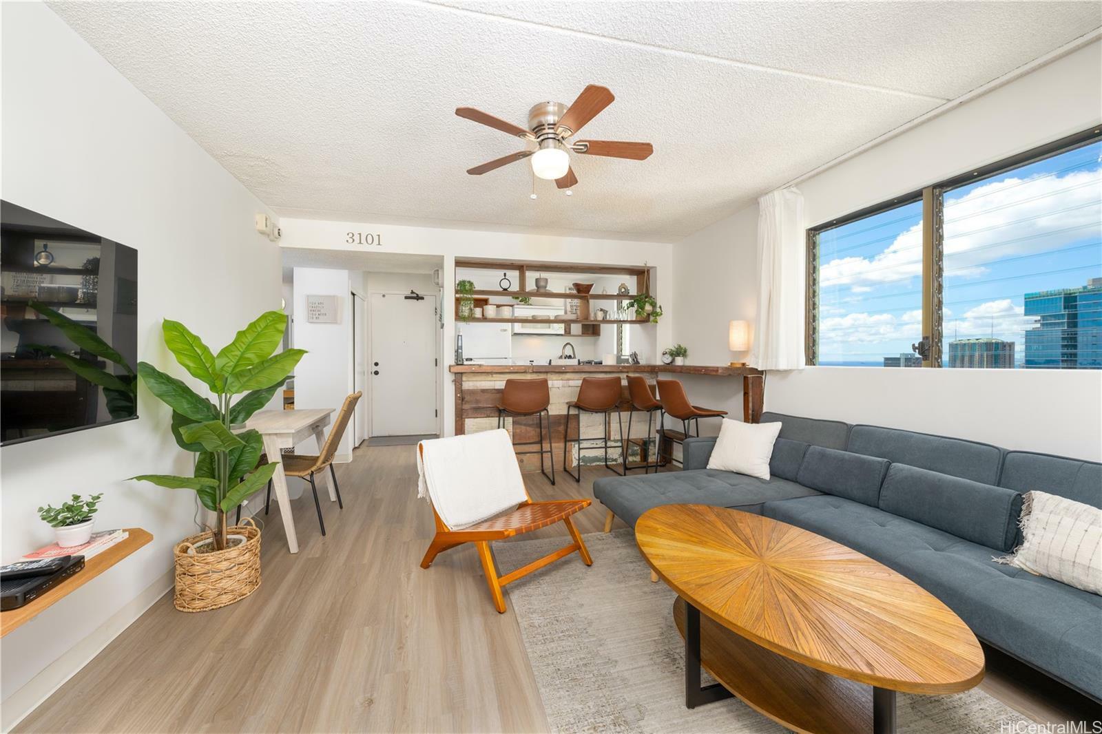 Property Photo:  2240 Kuhio Avenue 3101  HI 96815 