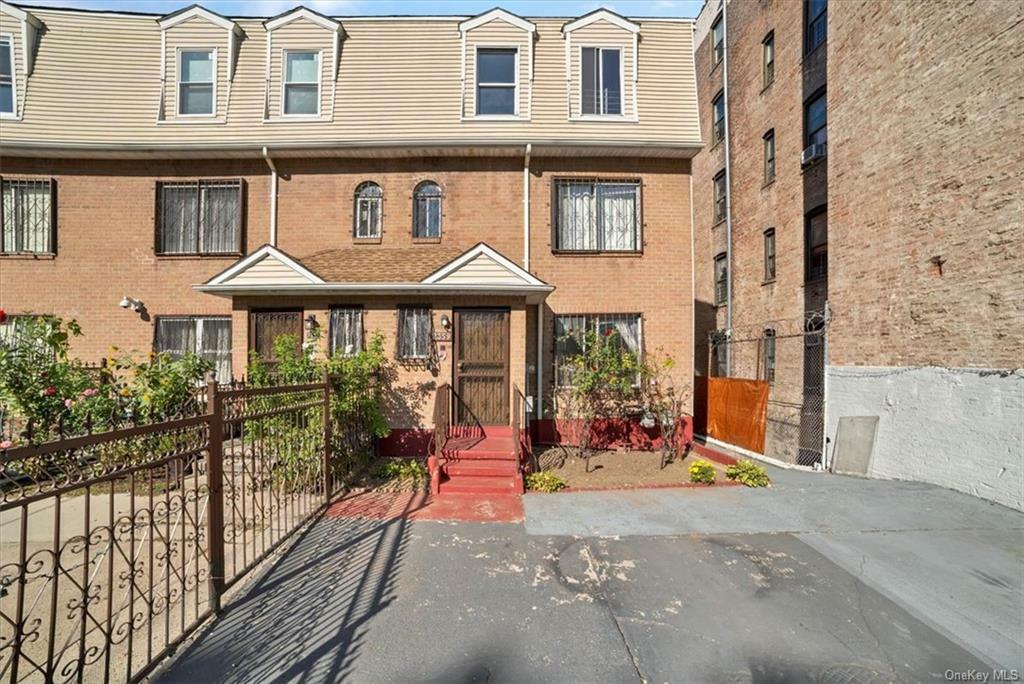 Property Photo:  2359 Valentine Avenue  NY 10458 