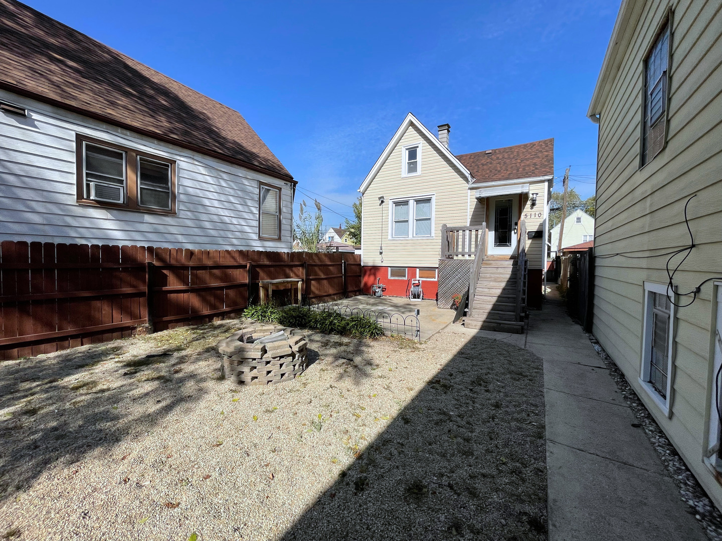 Property Photo:  5110 W 30 Street  IL 60804 