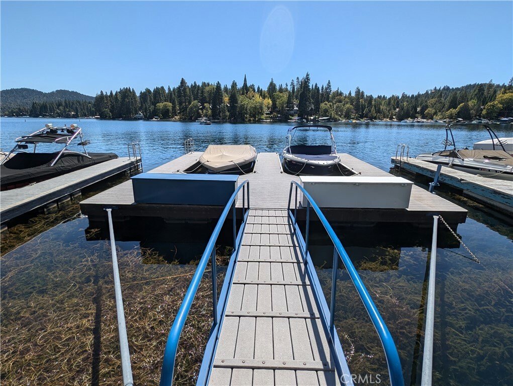 476 N 476 B- Dock  Lake Arrowhead CA 92352 photo