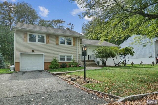Property Photo: 59 Rosemont Terrace NJ 07052