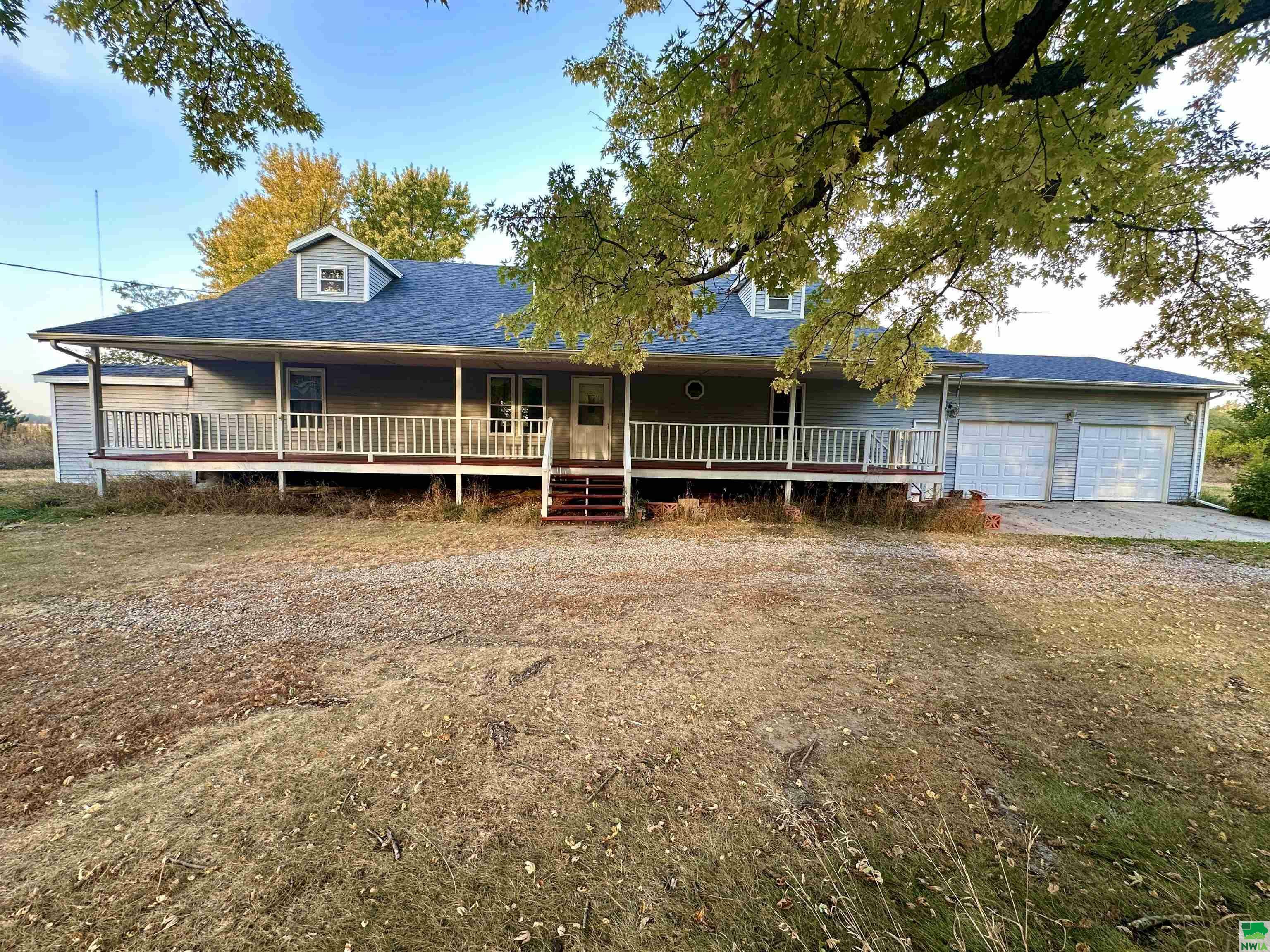 Property Photo: 500 200th Street NE 68731