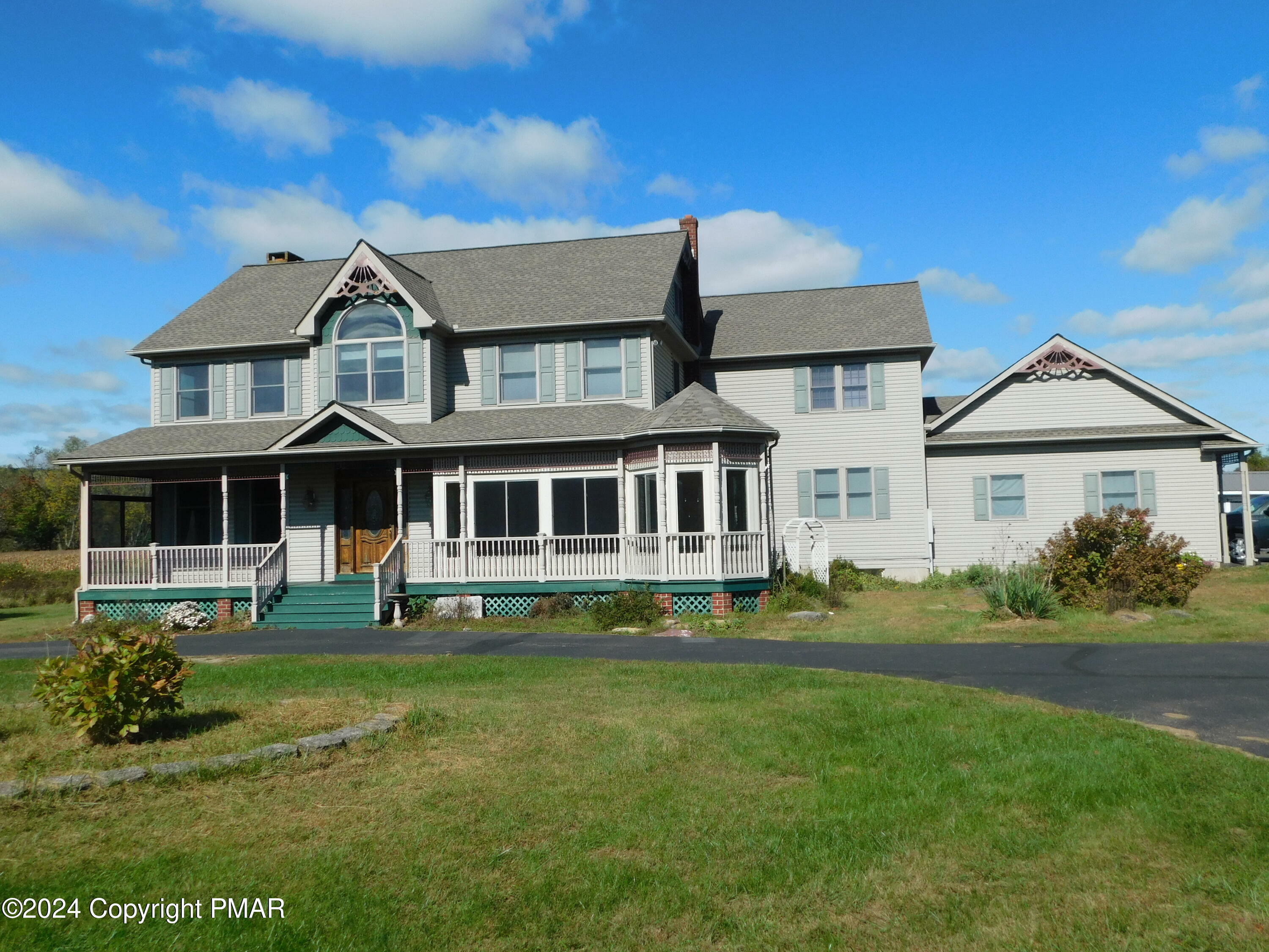 Property Photo:  1258 Beaver Valley Road  PA 18360 