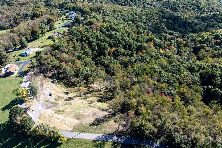 11 Highland Rd  Rochester Twp PA 15074 photo