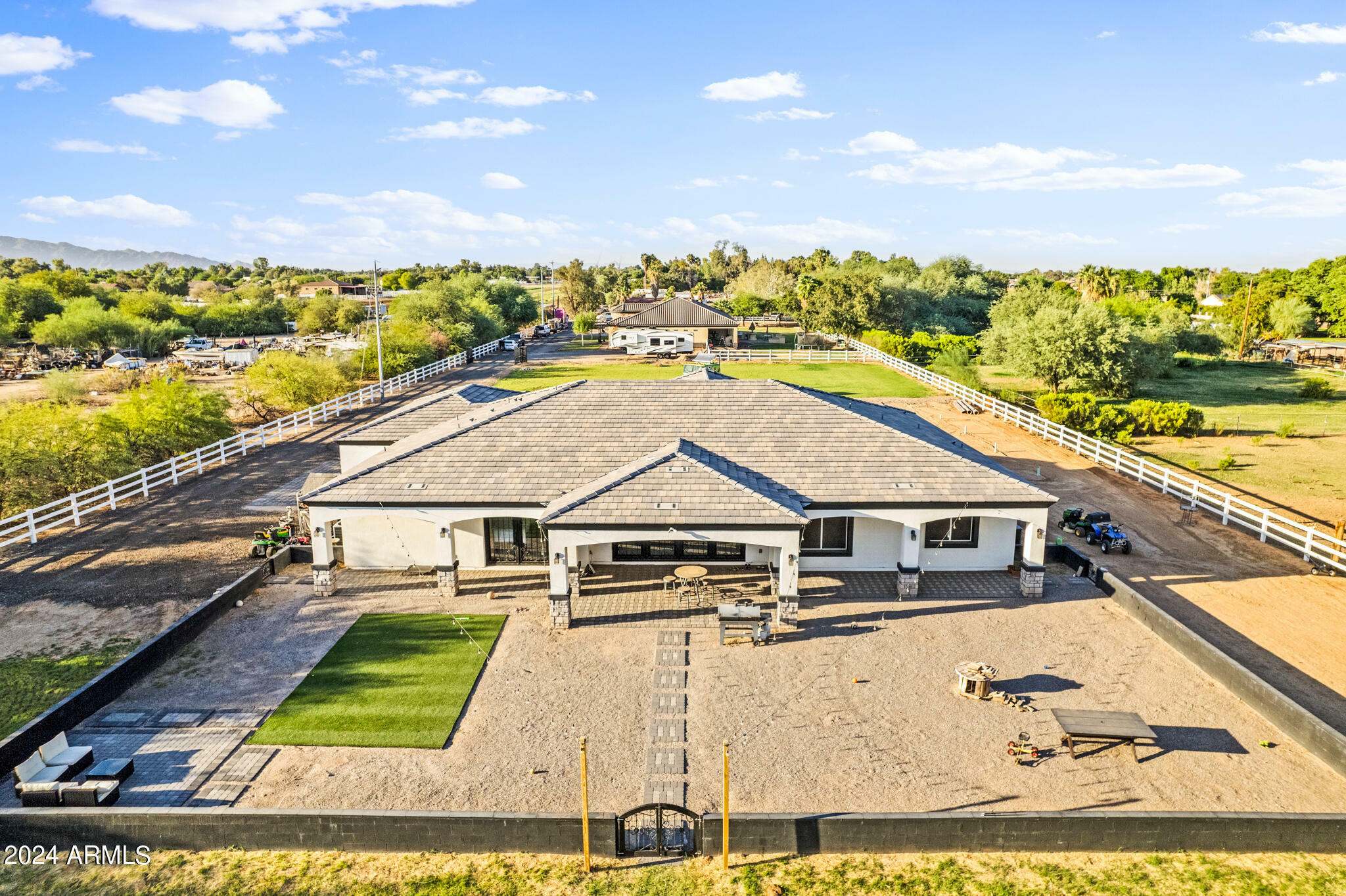 Property Photo:  17617 W Rose Lane  AZ 85355 