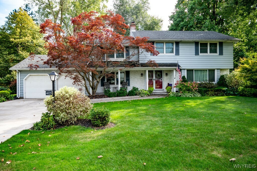 Property Photo:  4025 Susan Drive W  NY 14221 