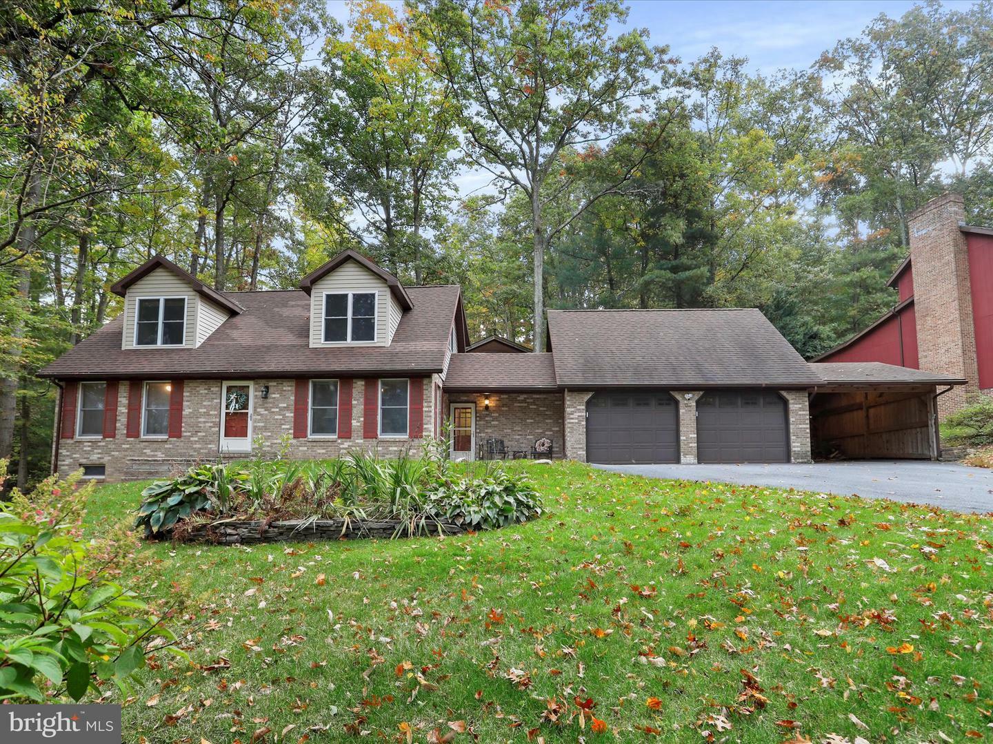 Property Photo:  100 Mount Union Rd  PA 17222 