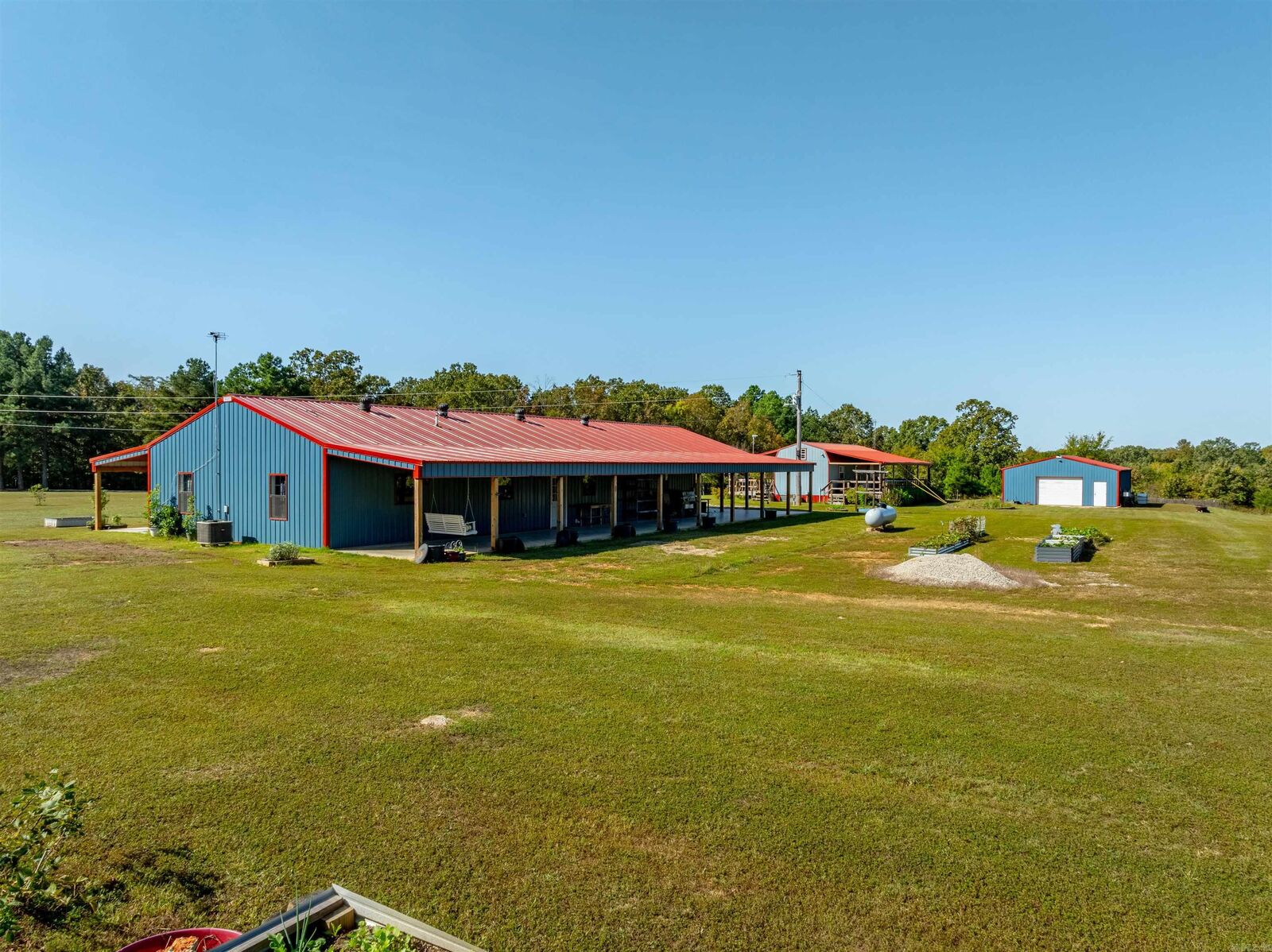 Property Photo: 10 Strawberry Valley Rd Road AR 72513