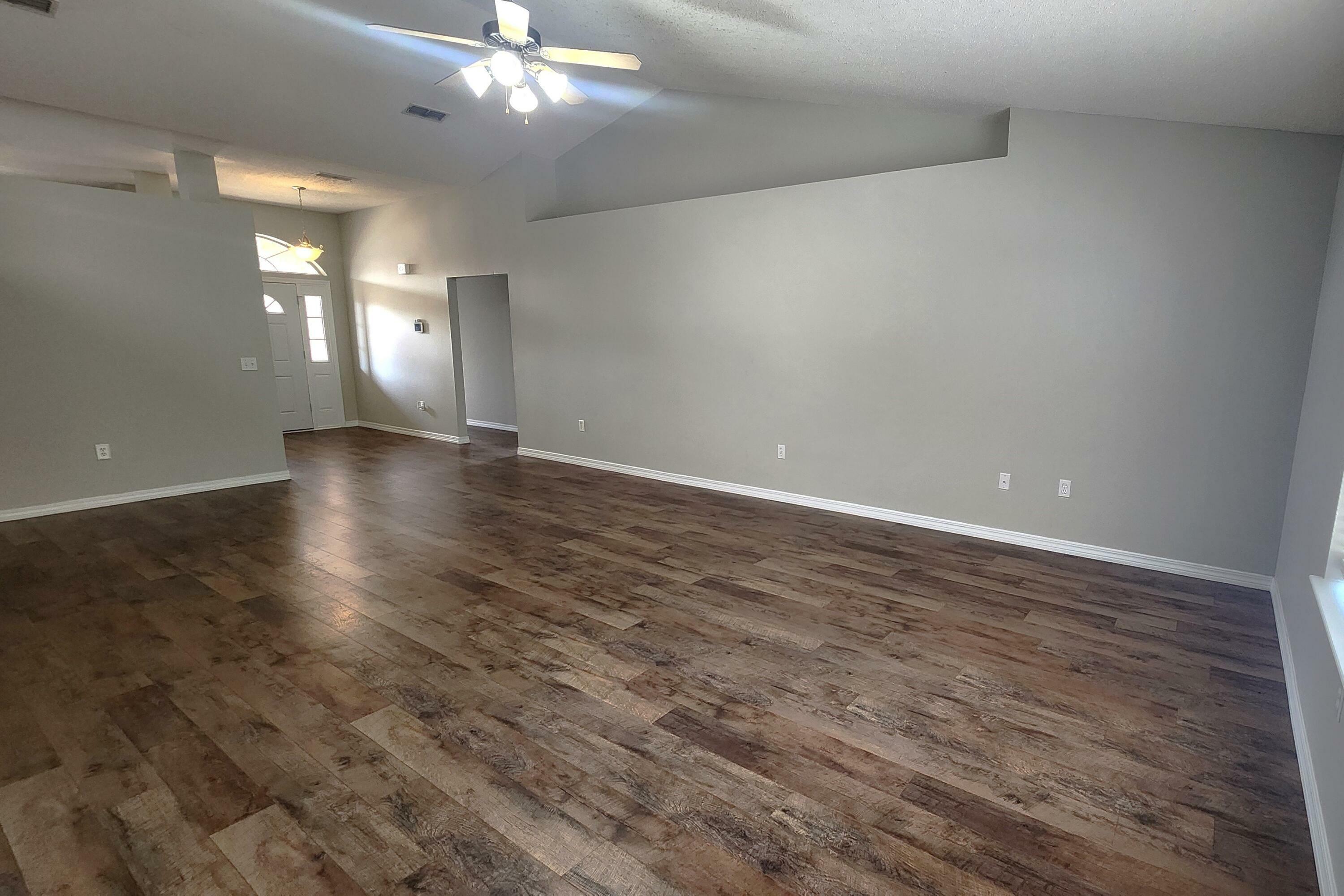 Property Photo:  231 Citadel Lane  FL 32539 