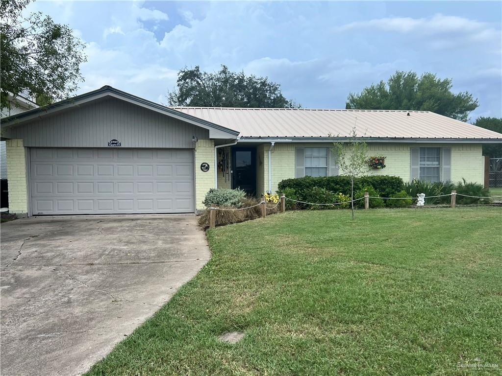 Property Photo:  1757 Apple Court  TX 78550 