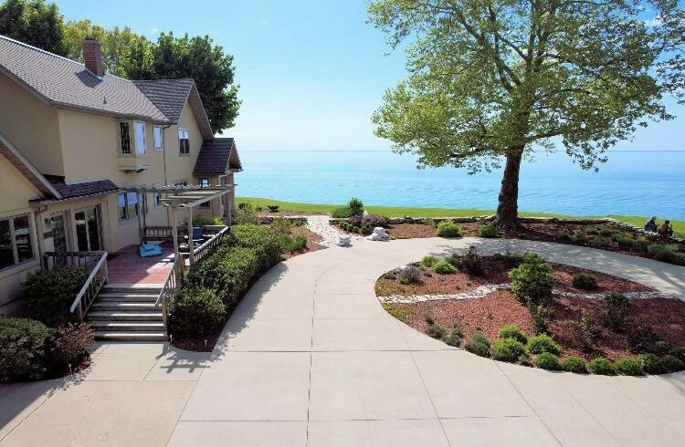 Property Photo:  3706 Lake Shore Drive  MI 49085 