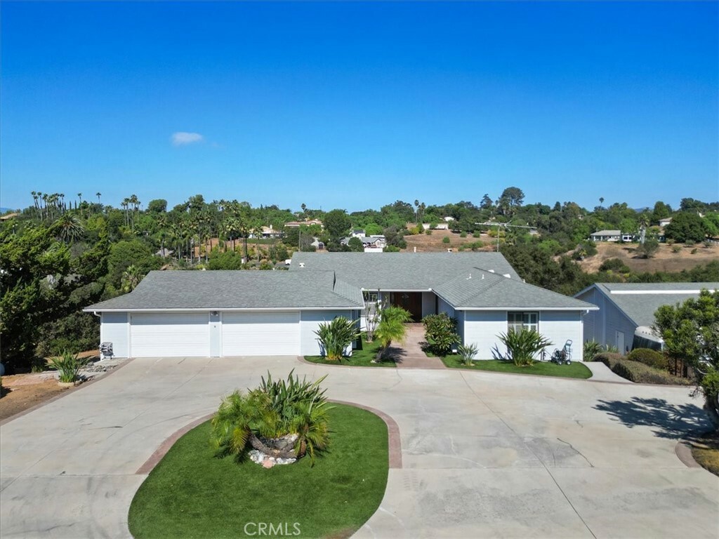 2906 Amber Vista  Fallbrook CA 92028 photo