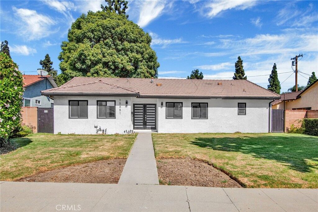 Property Photo:  15851 Ludlow Street  CA 91344 