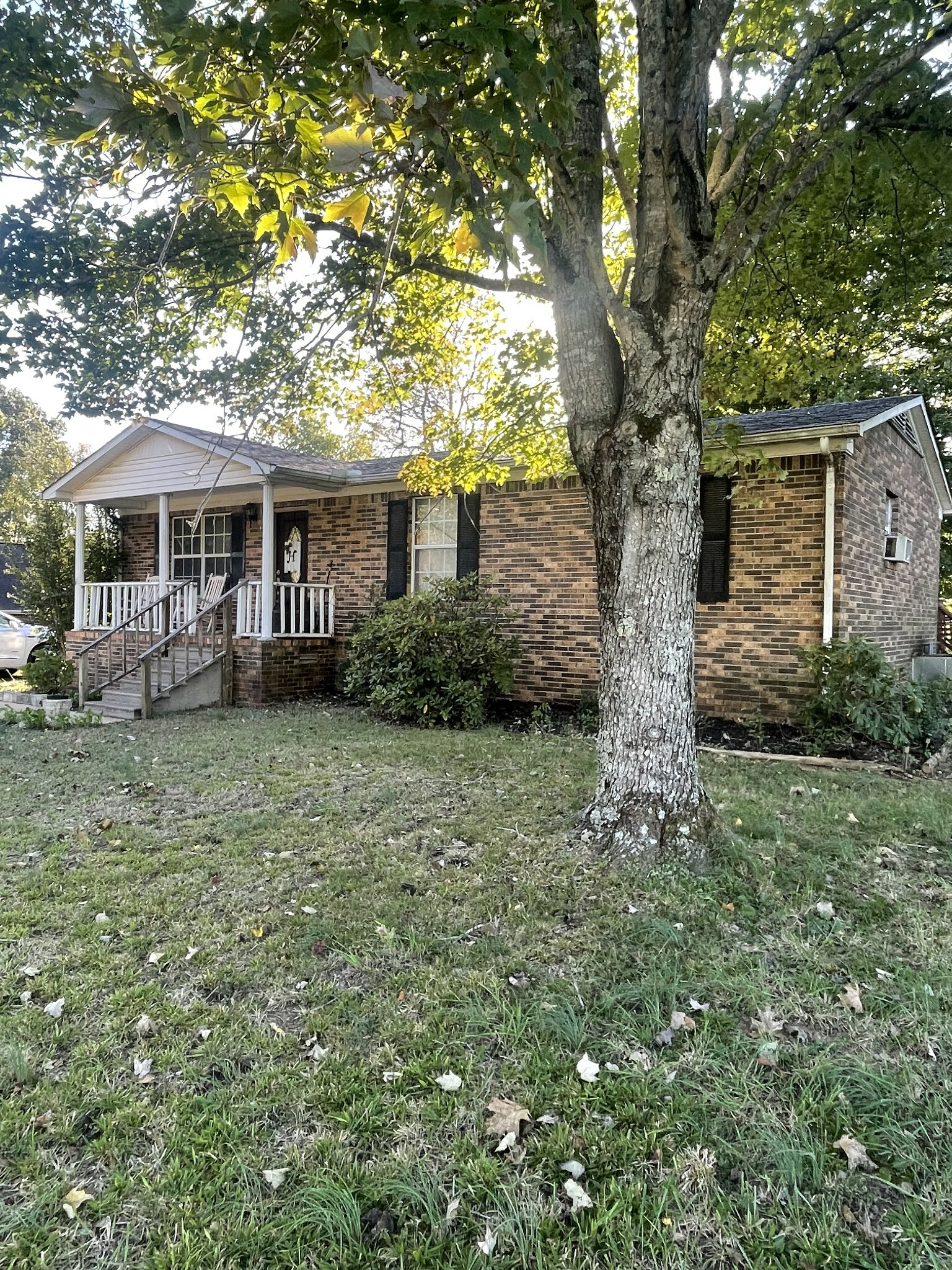 Property Photo:  605 High Ave  TN 38464 