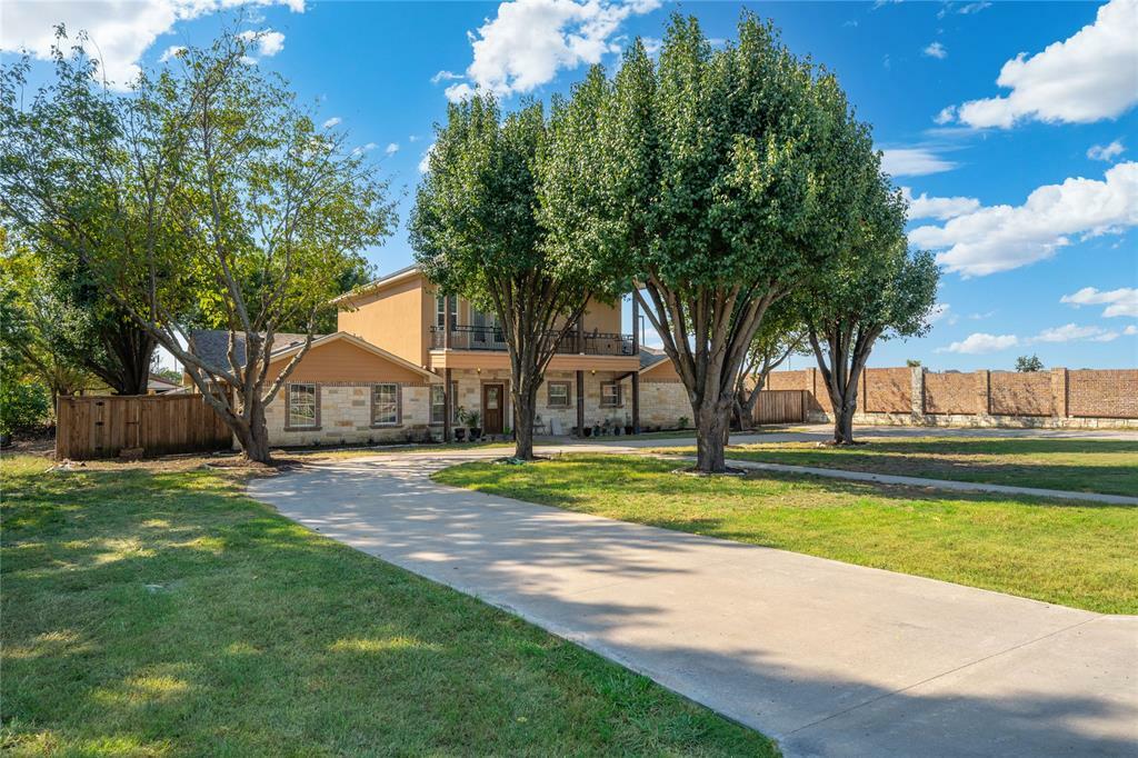 Property Photo:  10795 Rose Bud Court  TX 75072 