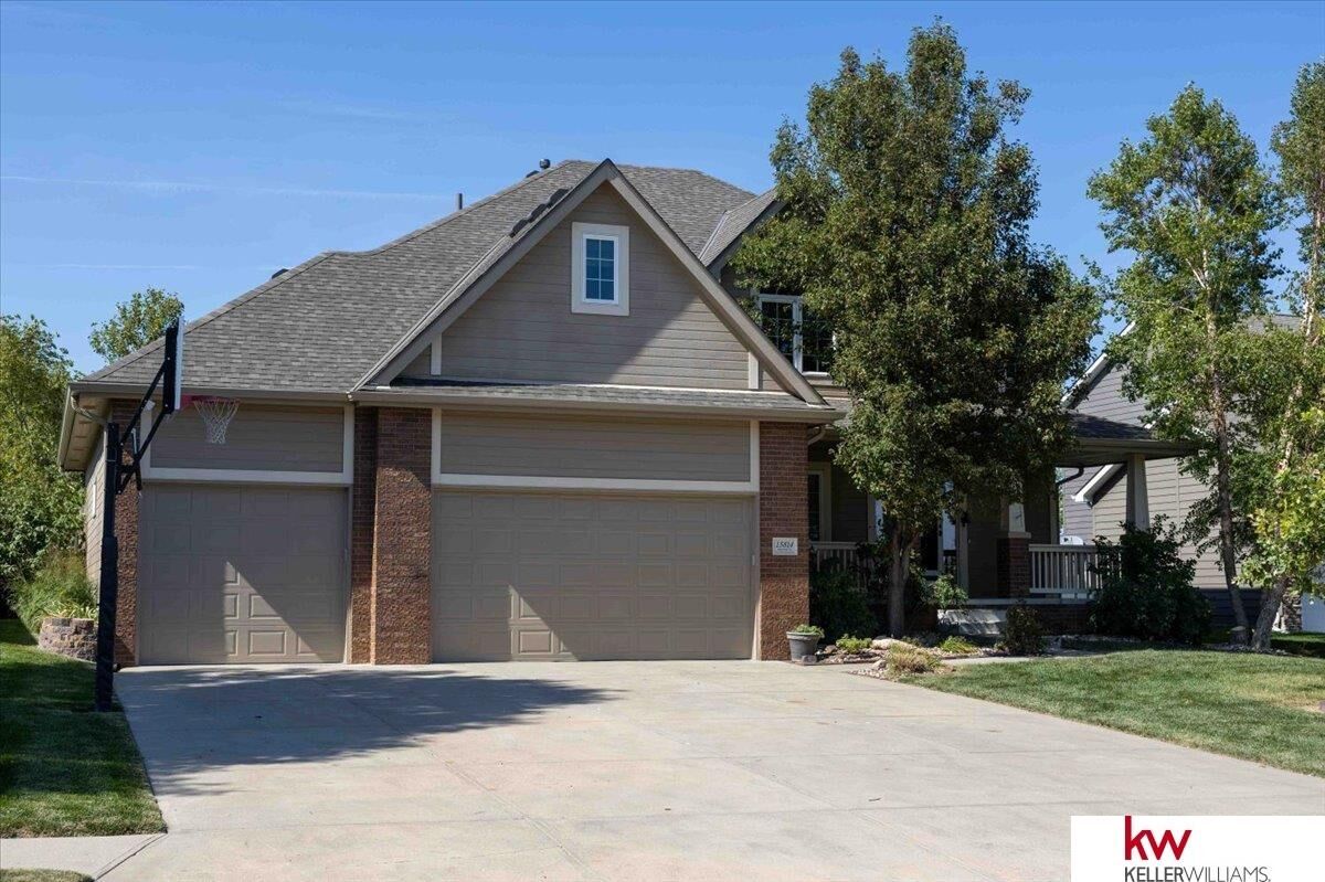 Property Photo: 15814 Sheffield Street NE 68007