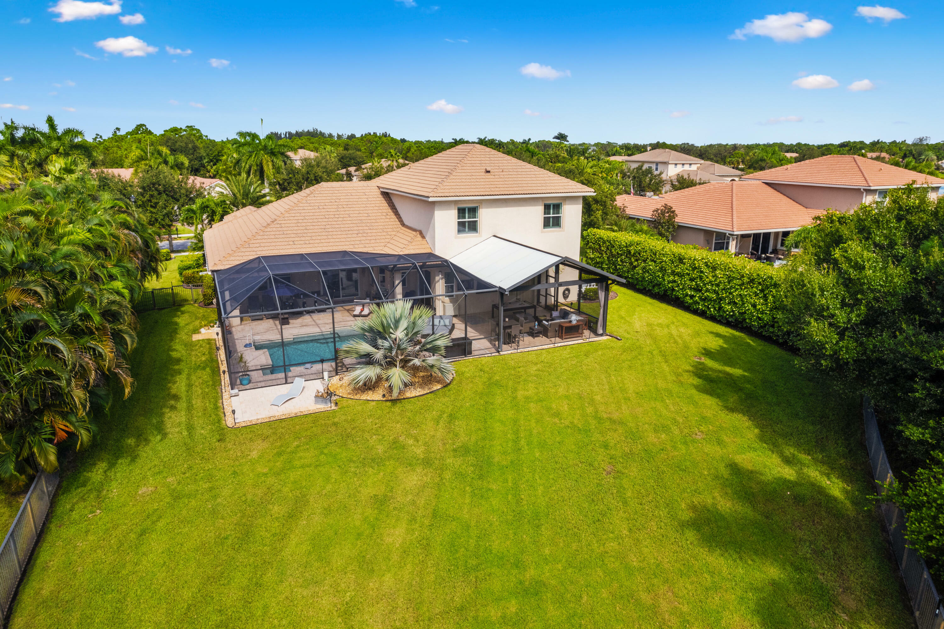 Property Photo:  7445 SE Belle Maison Drive  FL 34997 