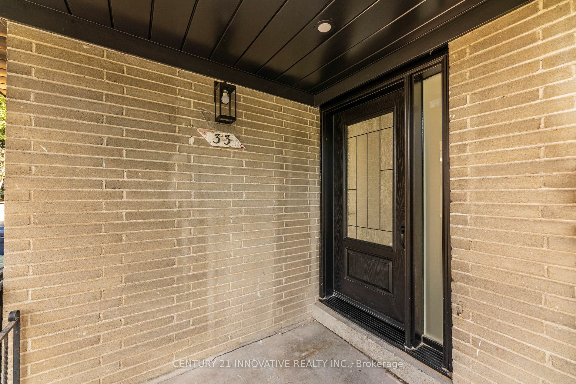 33 Moorecroft Cres Main  Toronto ON M1K 3T9 photo