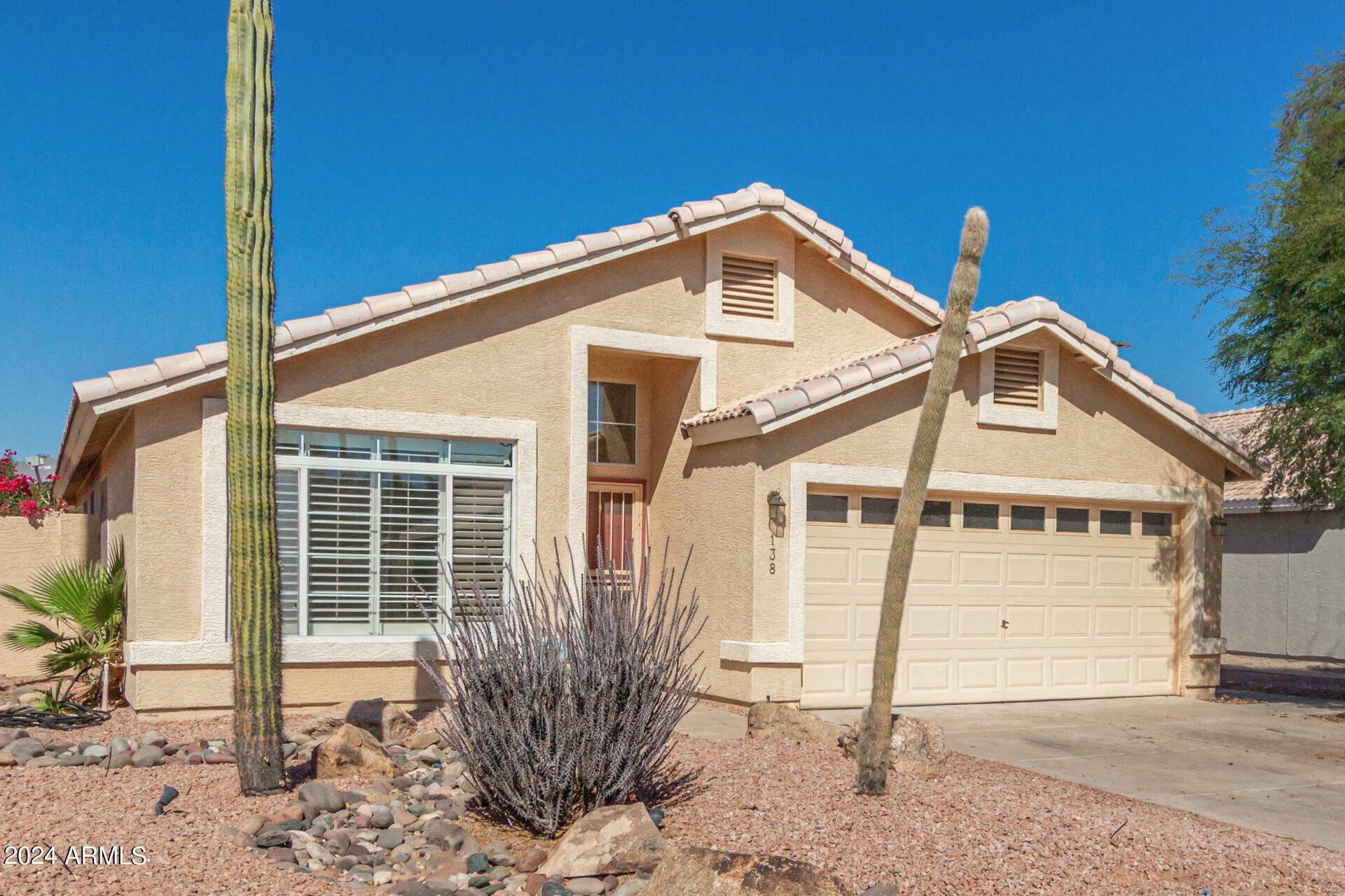 Property Photo:  138 W Liberty Lane  AZ 85233 