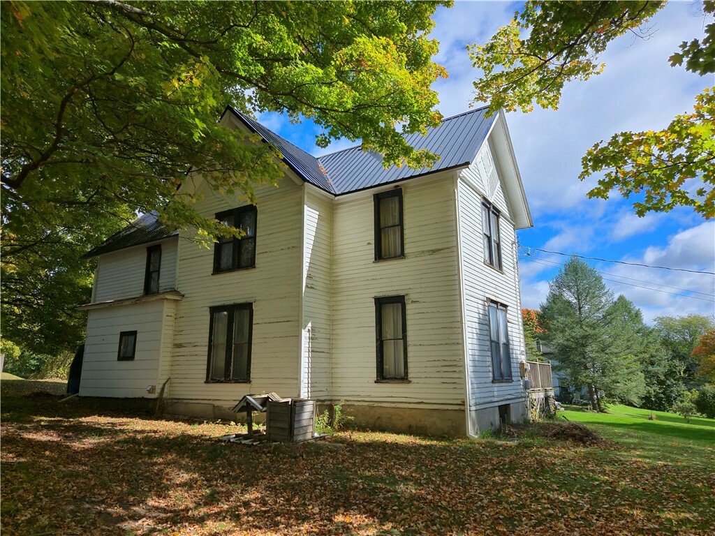 Property Photo:  8937 Roff Hill Road  NY 14874 